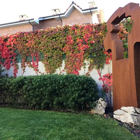 Chalet Golf & Wine La Rioja-Ciruena Exterior photo