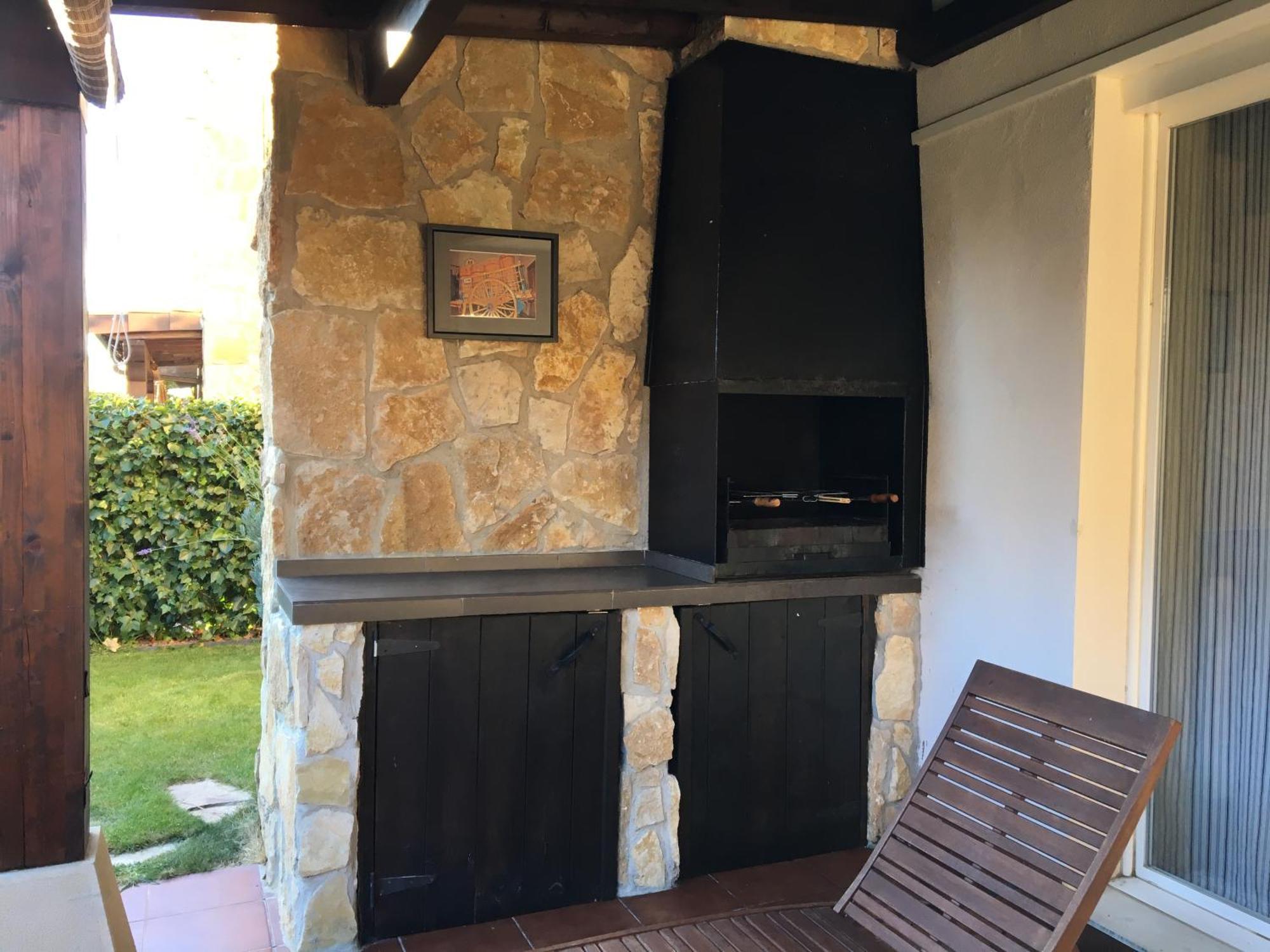 Holiday home Golf & Wine La Rioja-ciruena