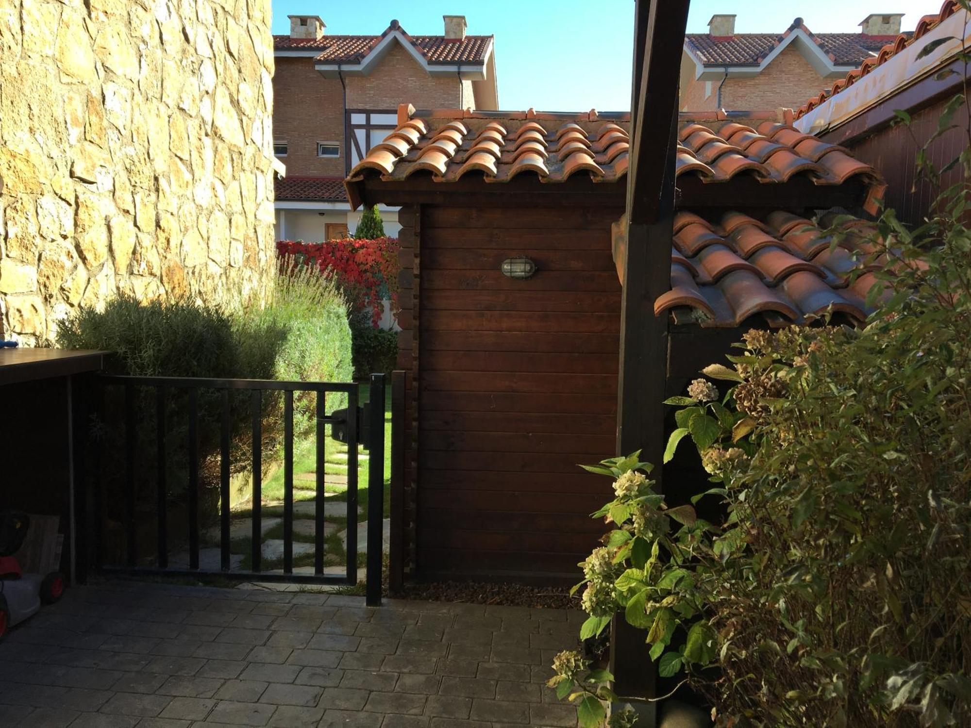 Holiday home Golf & Wine La Rioja-ciruena *